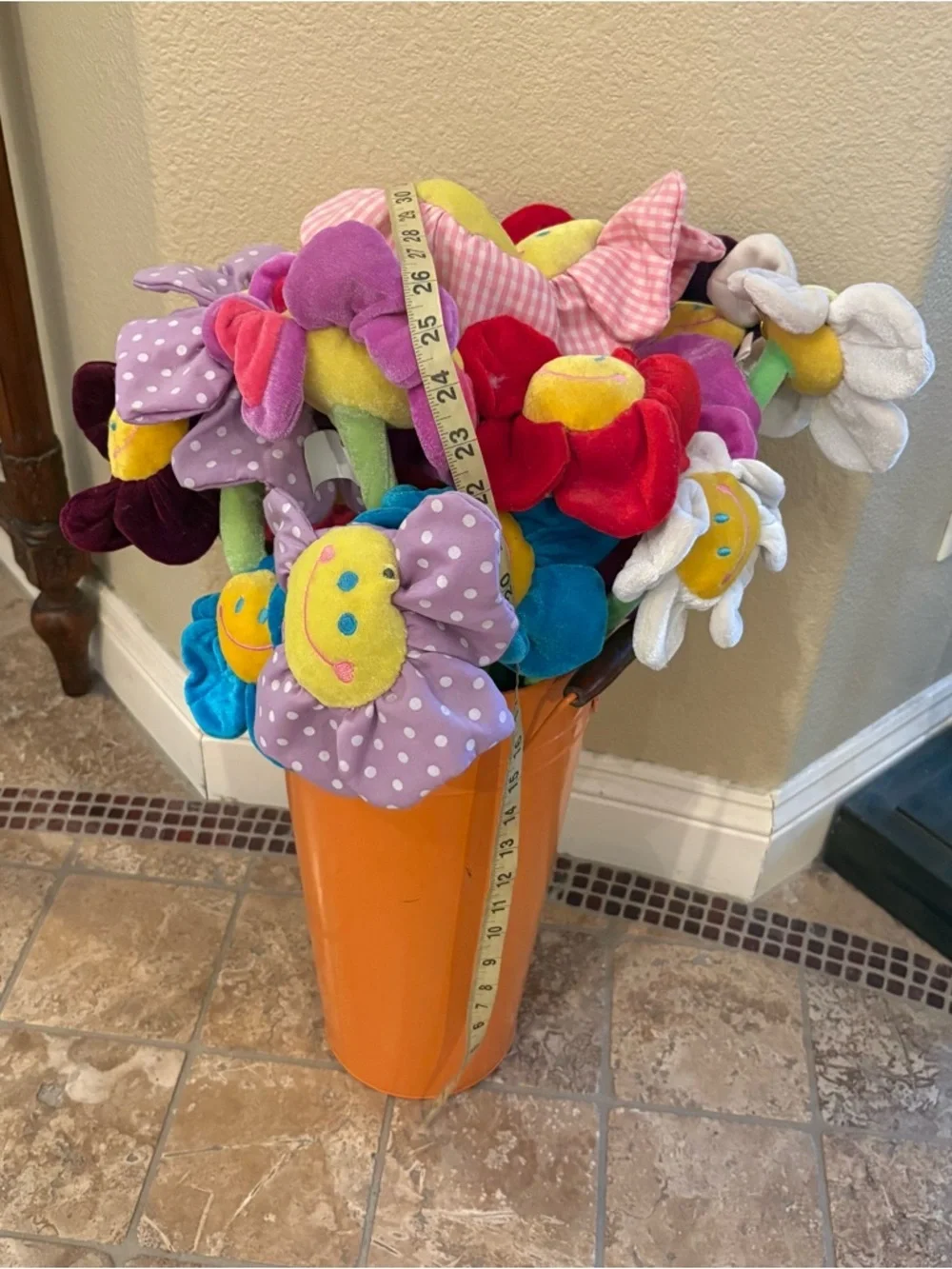18 Plush Multicolor Smiley Flower Bouquet Home Decor Accent